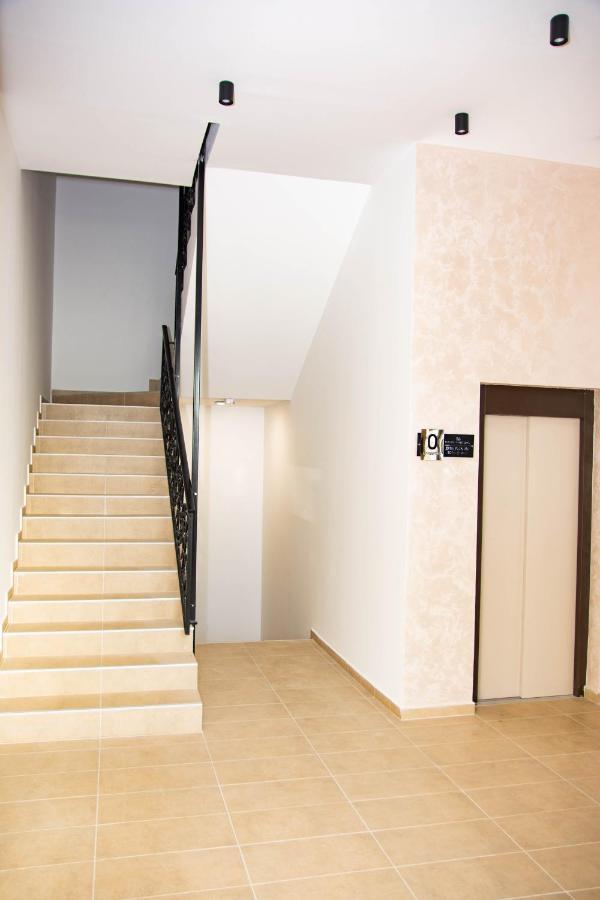 נובי סאד Laura Apartment מראה חיצוני תמונה