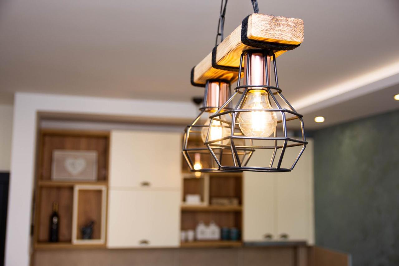 נובי סאד Laura Apartment מראה חיצוני תמונה